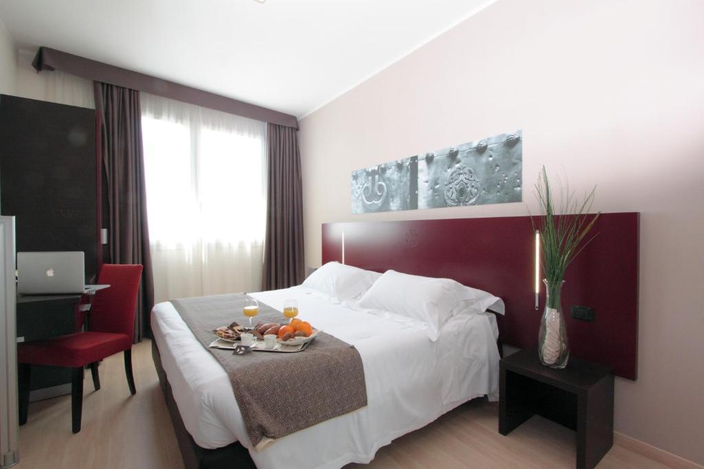 Hotel Fiera Rimini Zimmer foto